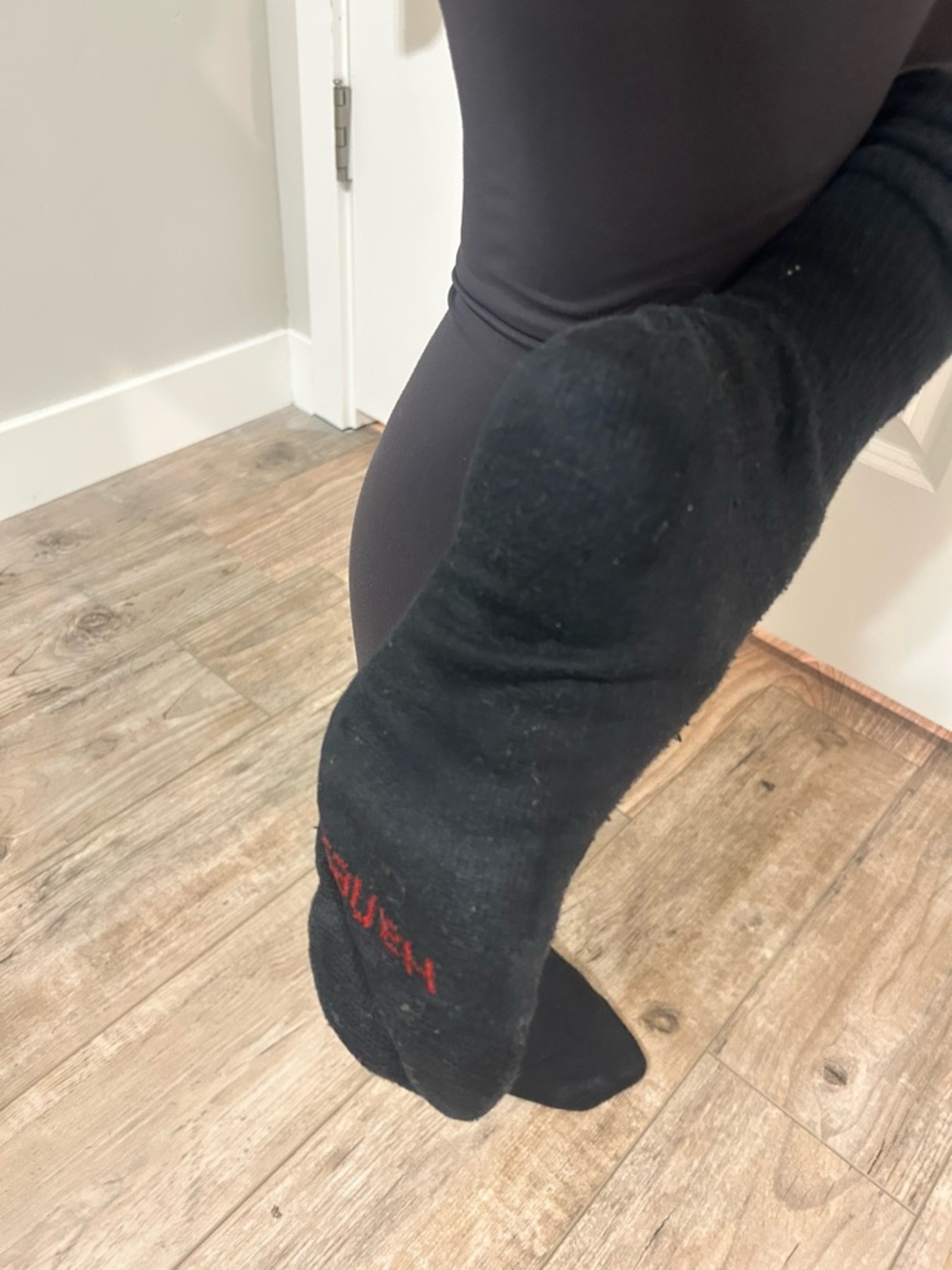 Hanes 7 Days Worn Gym Black Crew Socks - Pair - Picture 6 of 11